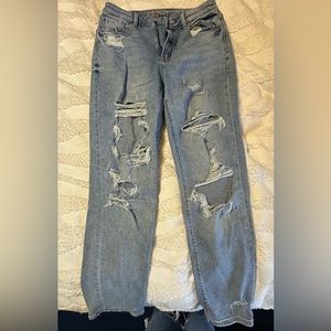 American eagle mom jeans